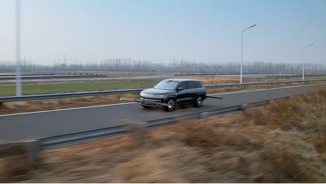 3898 万起！腾势 N9 「技术鱼池」放大招！杀入中大型 SUV 市场(图4)