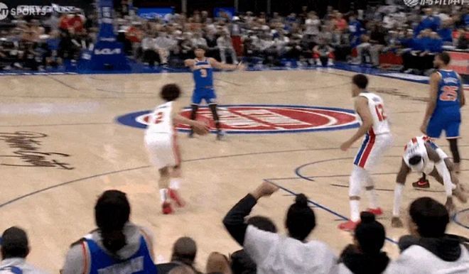 球盟会入口：尼克斯4-2晋级超控PK：布伦森40分三分准绝杀 完胜坎宁安致命失误(图2)