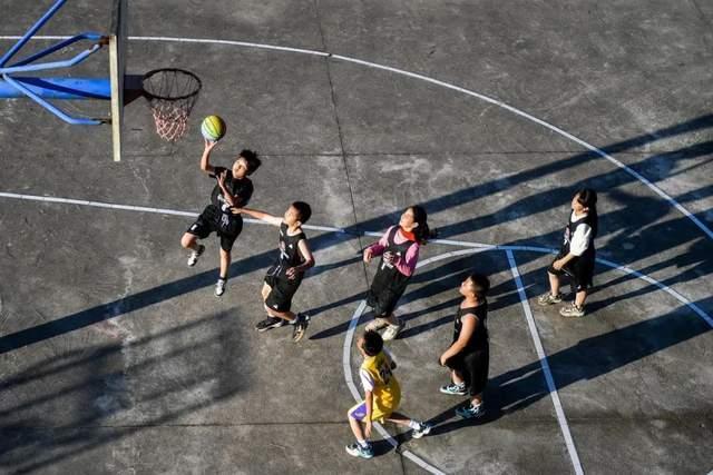 世人都说享受财富姚明却选择4亿换梦想这份理想何其珍贵？(图23)
