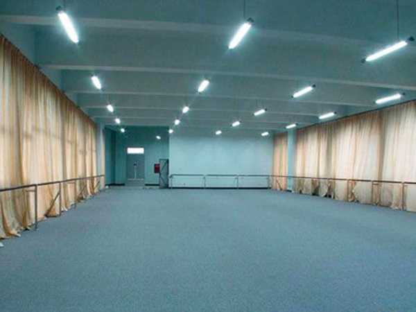 球盟会入口：贴地胶用什么胶水最好