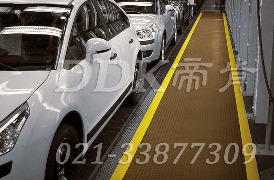 【墨绿色地胶】车间浅绿色地胶图片-耐磨贴图(图4)