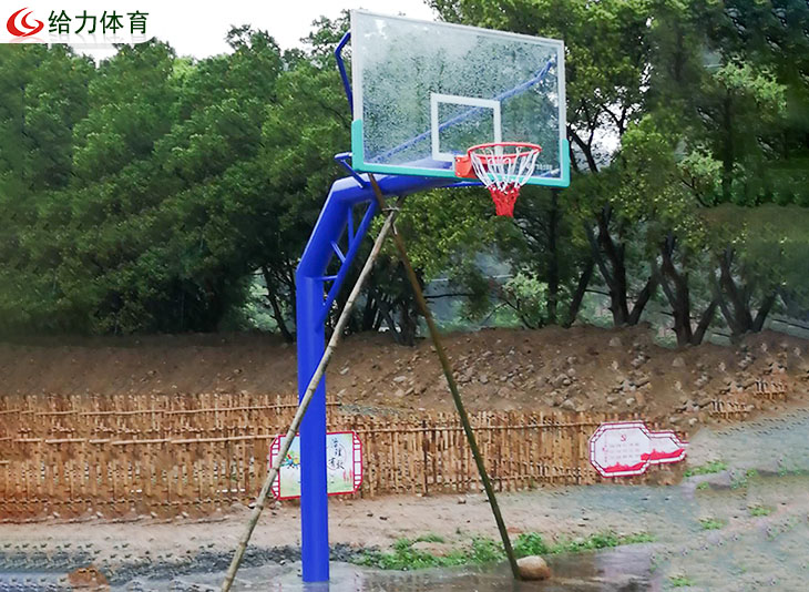 球盟会：木板篮球架多少钱一台