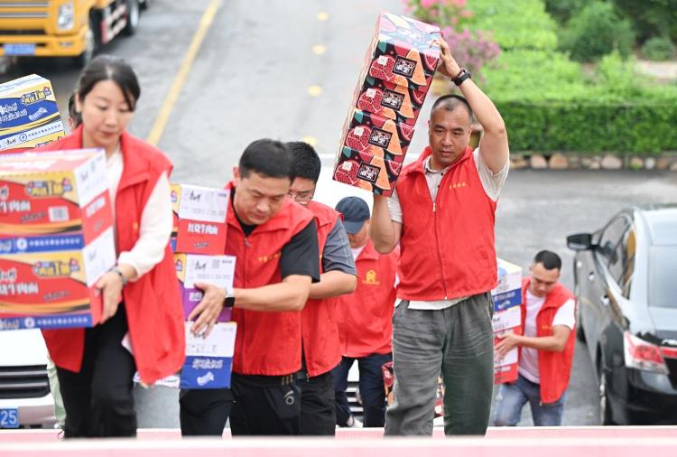 镜观·回响｜弘扬奉献、友爱、互助、进步的志愿精神(图10)