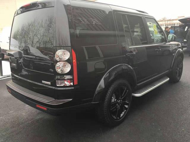 17款美规路虎发现四7座配备8速变速箱成功人士座驾(图7)